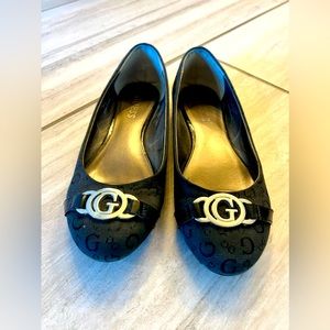 Guess. Black women’s flats